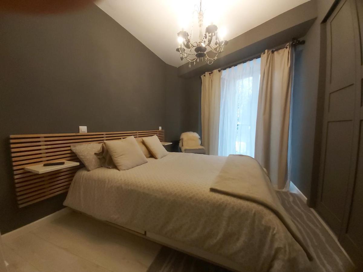 Luminoso Apartamento Canton แฟร์โรล ภายนอก รูปภาพ